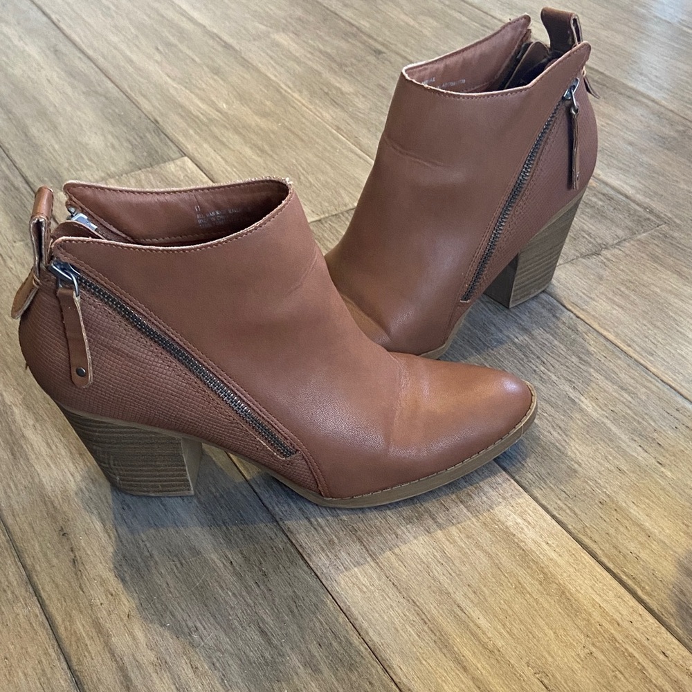 DV dolce vita faux leather ankle booties with side zip details